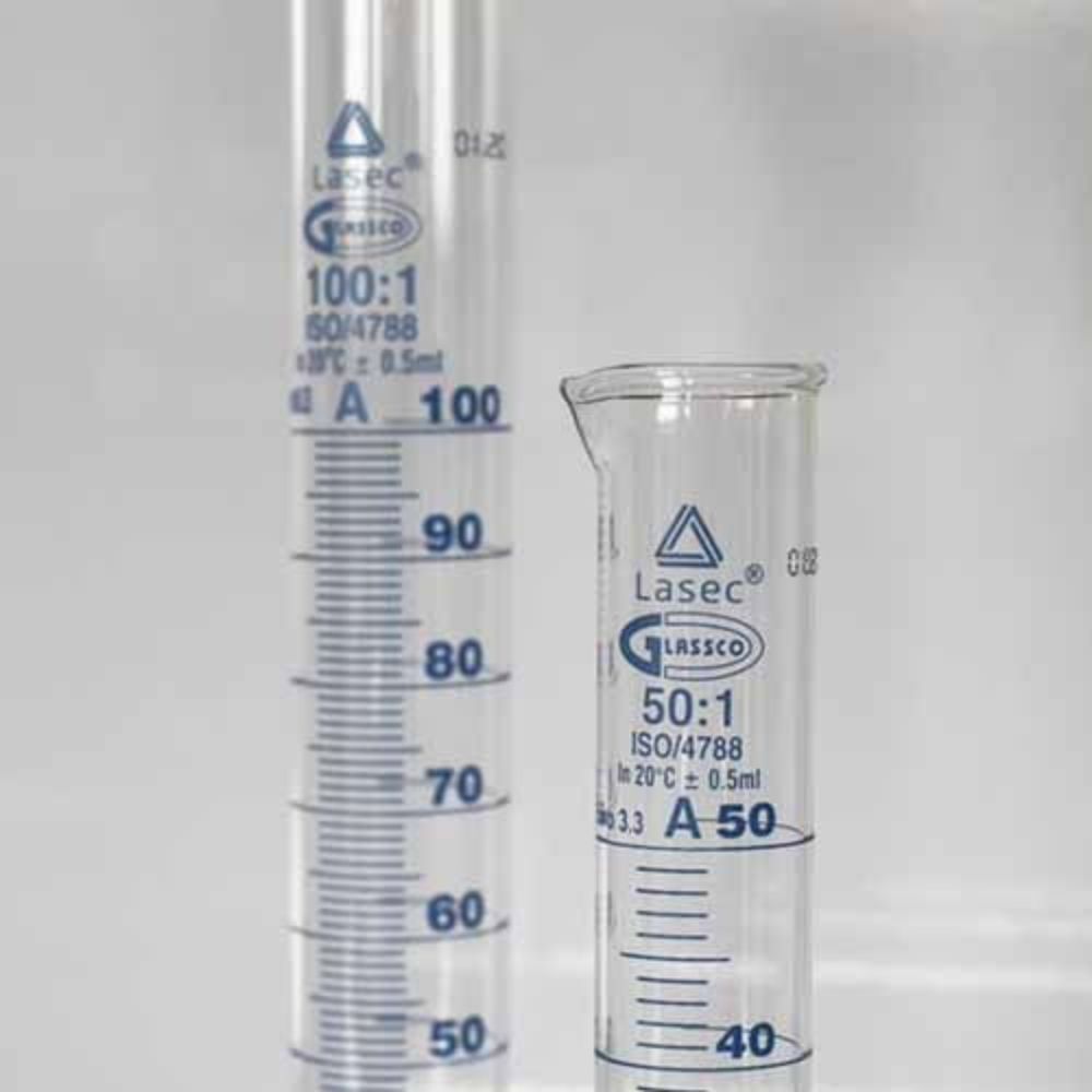 Close-up view of a Glassco 100 mL graduated cylinder with clear blue printed scale and ISO 4788 markings, made from borosilicate glass with precision Class A tolerance.