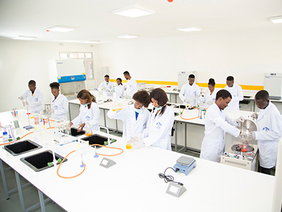Cavendish-University_2